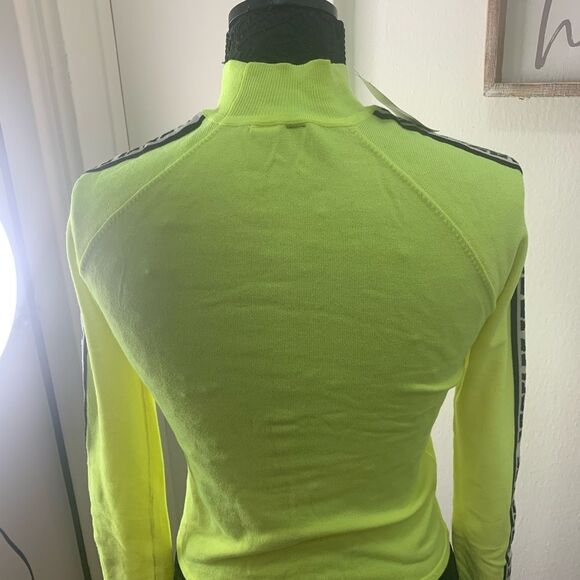 NWT H&M Neon Green top - Picture 4 of 4